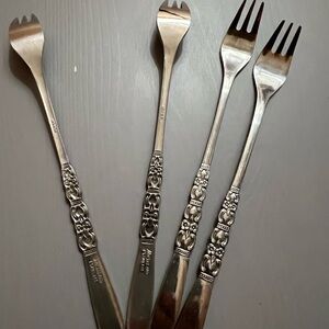 Northland by Oneida, Rebecca patern,stainless steel cocktail Set of 4 forks